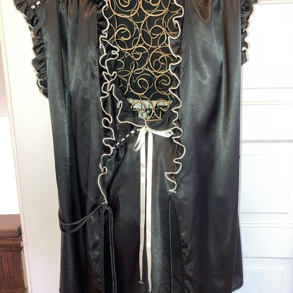 ADORABLE Black Nightie And Robe - Picture 12 of 15